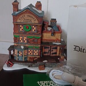 Heritage Village " EAST INDIES TRADING CO." Dickinson Village Series